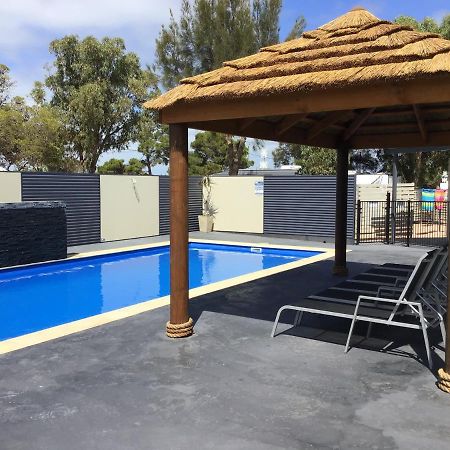 Ceduna Foreshore Caravan Park Zewnętrze zdjęcie