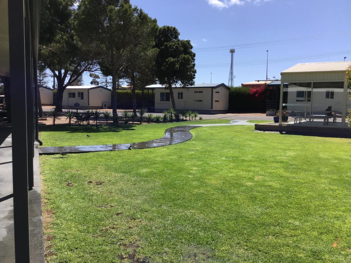 Ceduna Foreshore Caravan Park Zewnętrze zdjęcie
